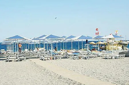 Larissa Sultan Otel 4*